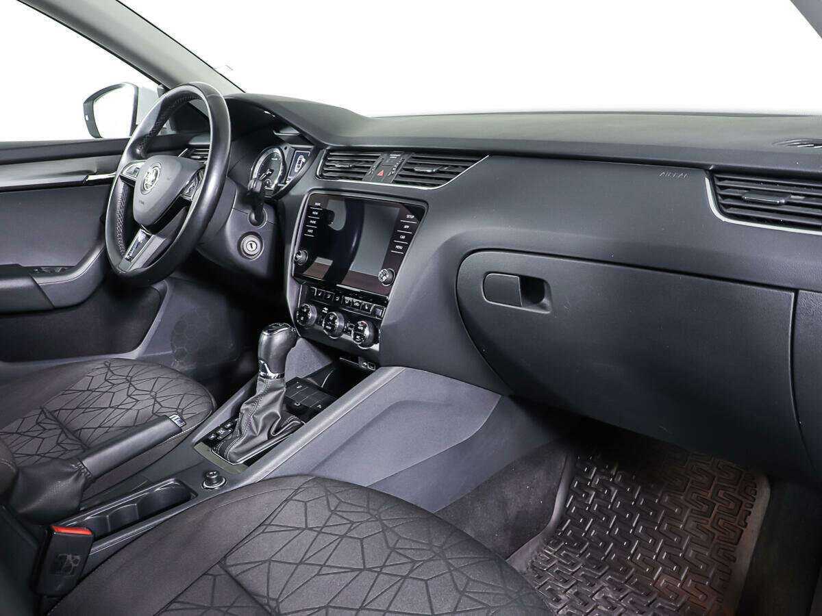 Купить Skoda Octavia, 2020, 49 874 км.. Фото: #7