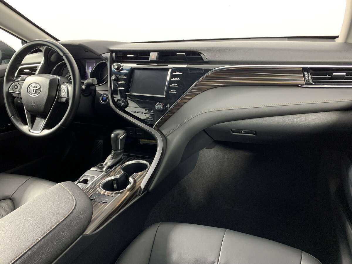 Купить Toyota Camry, 2019, 90 547 км.. Фото: #10