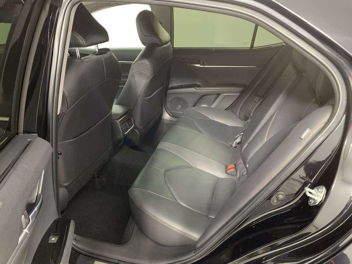 Купить Toyota Camry, 2020, 63 940 км.. Фото: #8