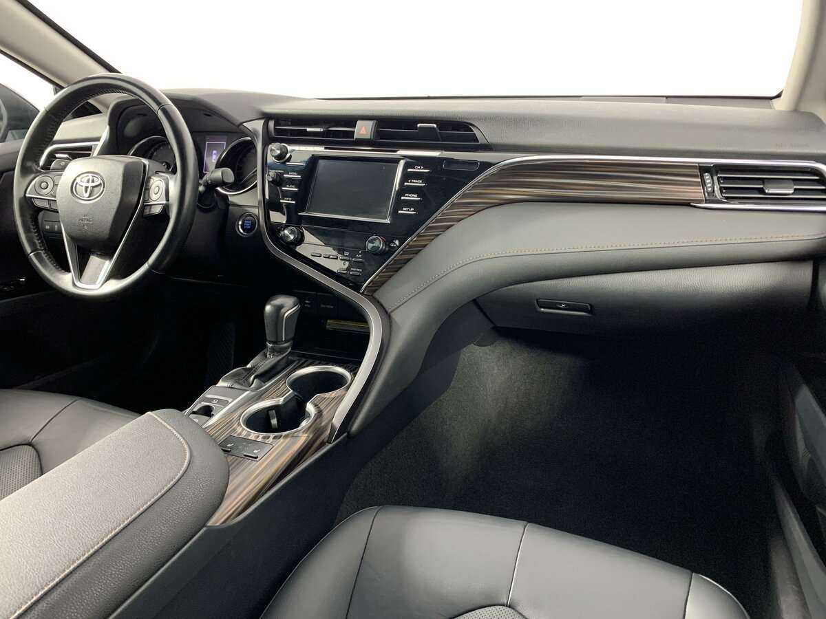 Купить Toyota Camry, 2019, 132 745 км.. Фото: #8