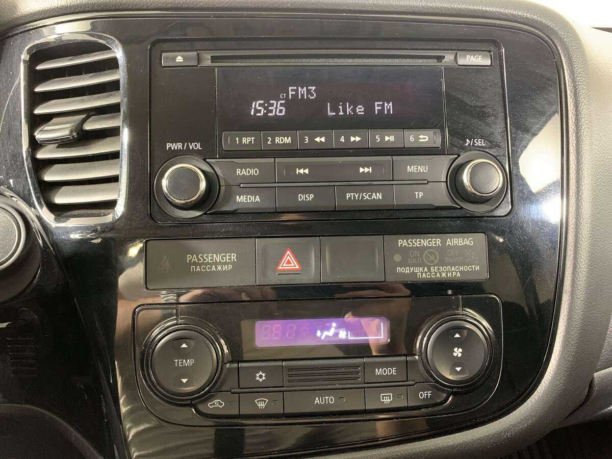 Купить Митсубиши Оутлэндер, 2018, 167 372 км.. Фото: #13