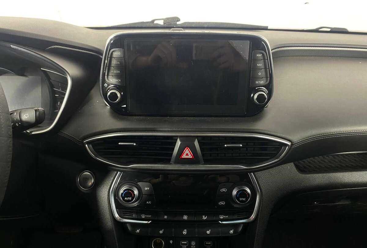 Купить Hyundai Santa Fe, 2018, 169 902 км.. Фото: #11