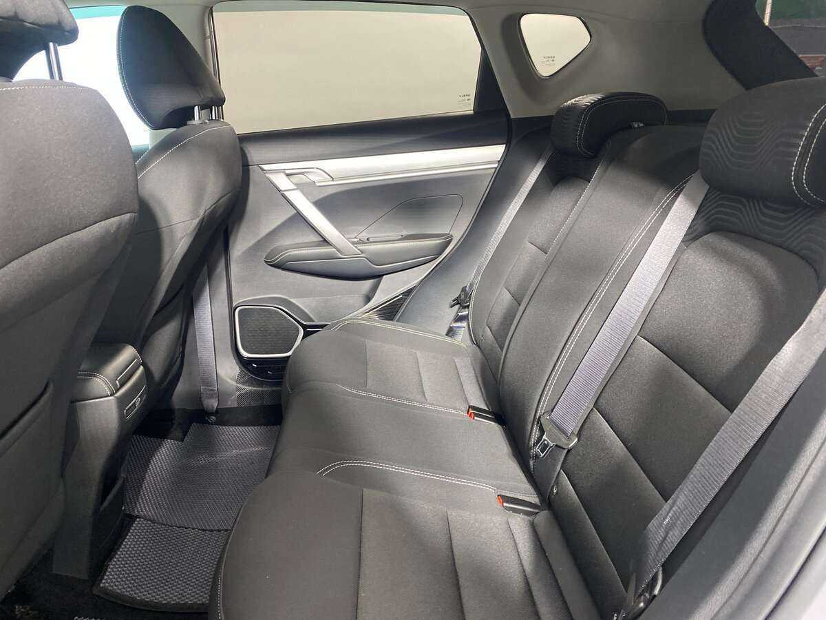 Купить Джили Кулрэй, 2020, 46 486 км.. Фото: #9