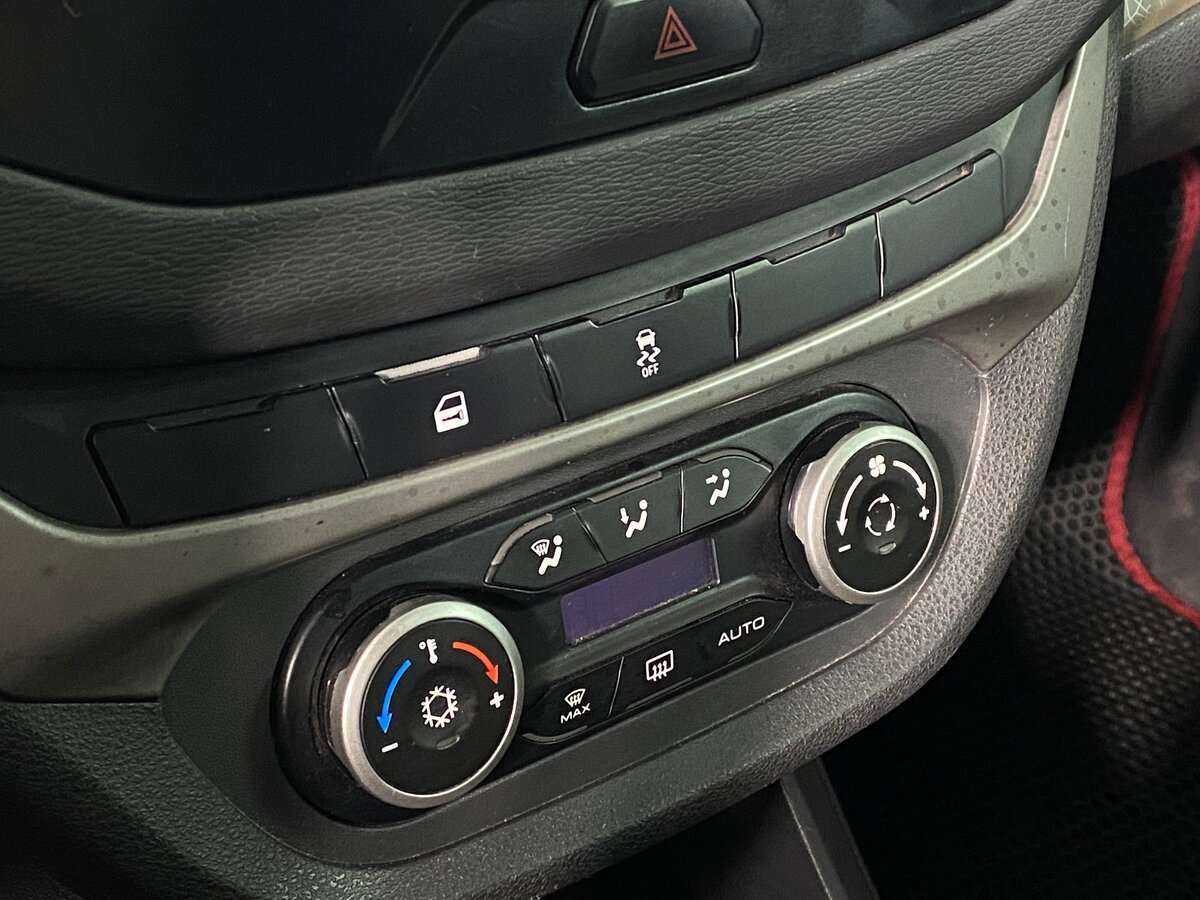 Купить Лада (ВАЗ) Веста, 2017, 171 053 км.. Фото: #13