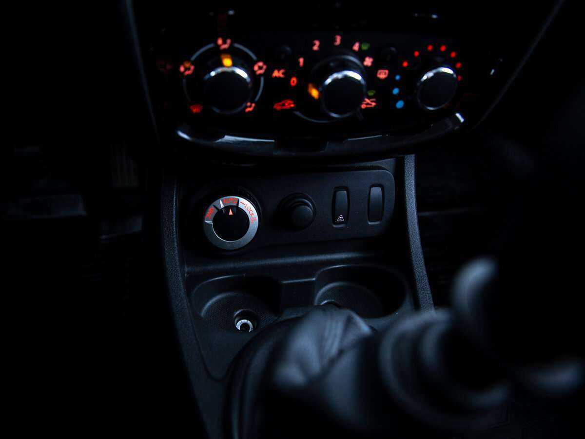 Купить Ниссан Террано, 2015, 88 135 км.. Фото: #16