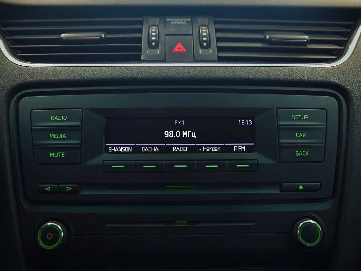 Купить Шкода Октавия, 2014, 233 564 км.. Фото: #10