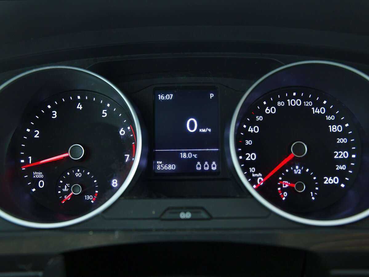 Купить Volkswagen Tiguan, 2017, 85 680 км.. Фото: #13