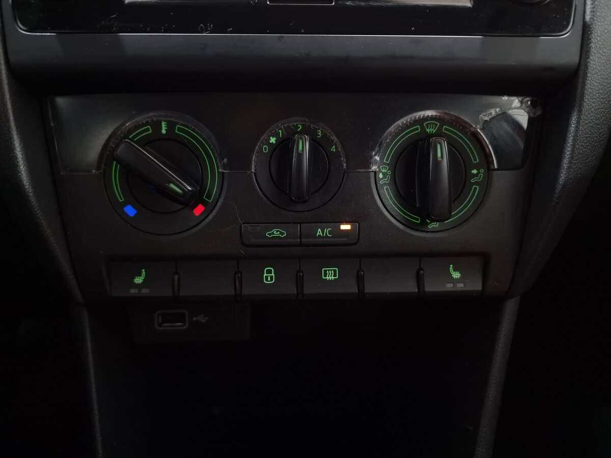 Купить Шкода Рапид, 2019, 55 253 км.. Фото: #9