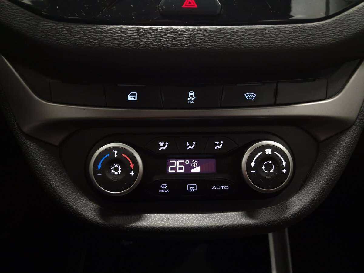 Купить Лада (ВАЗ) Веста, 2018, 73 645 км.. Фото: #6