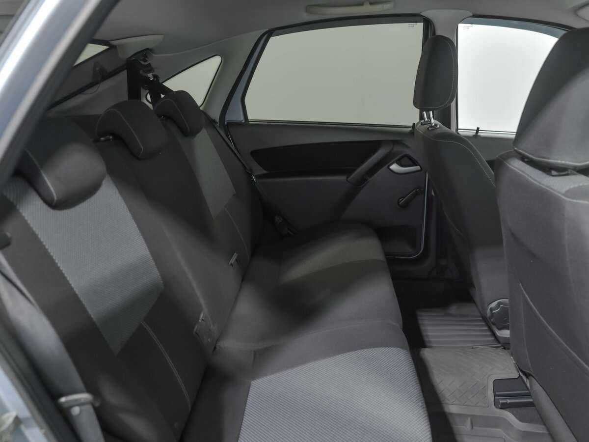 Купить Лада (ВАЗ) Гранта, 2015, 80 950 км.. Фото: #11