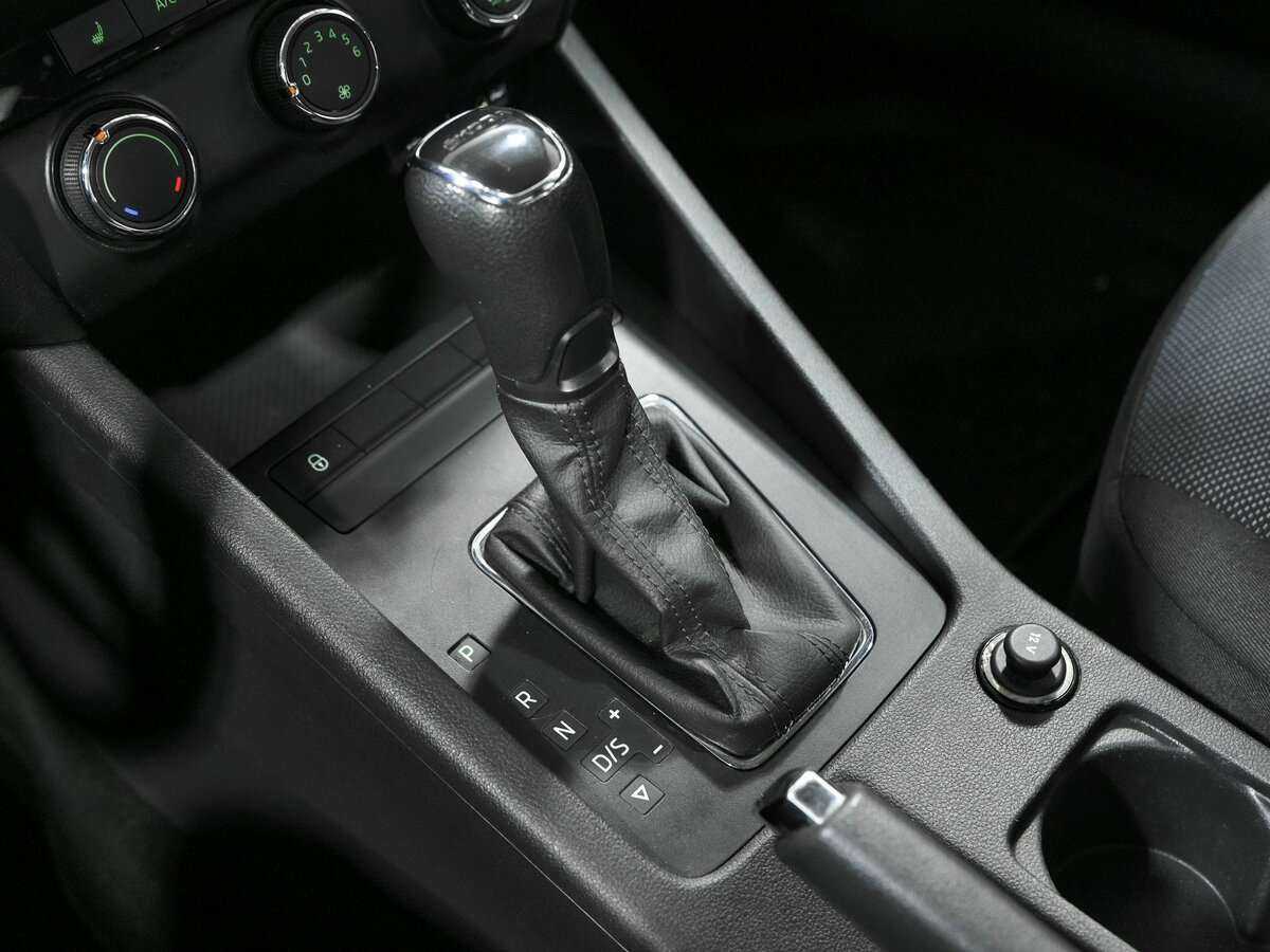 Купить Шкода Октавия, 2016, 196 583 км.. Фото: #12