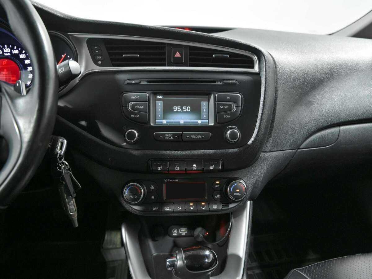 Купить Киа Сид, 2017, 152 346 км.. Фото: #9