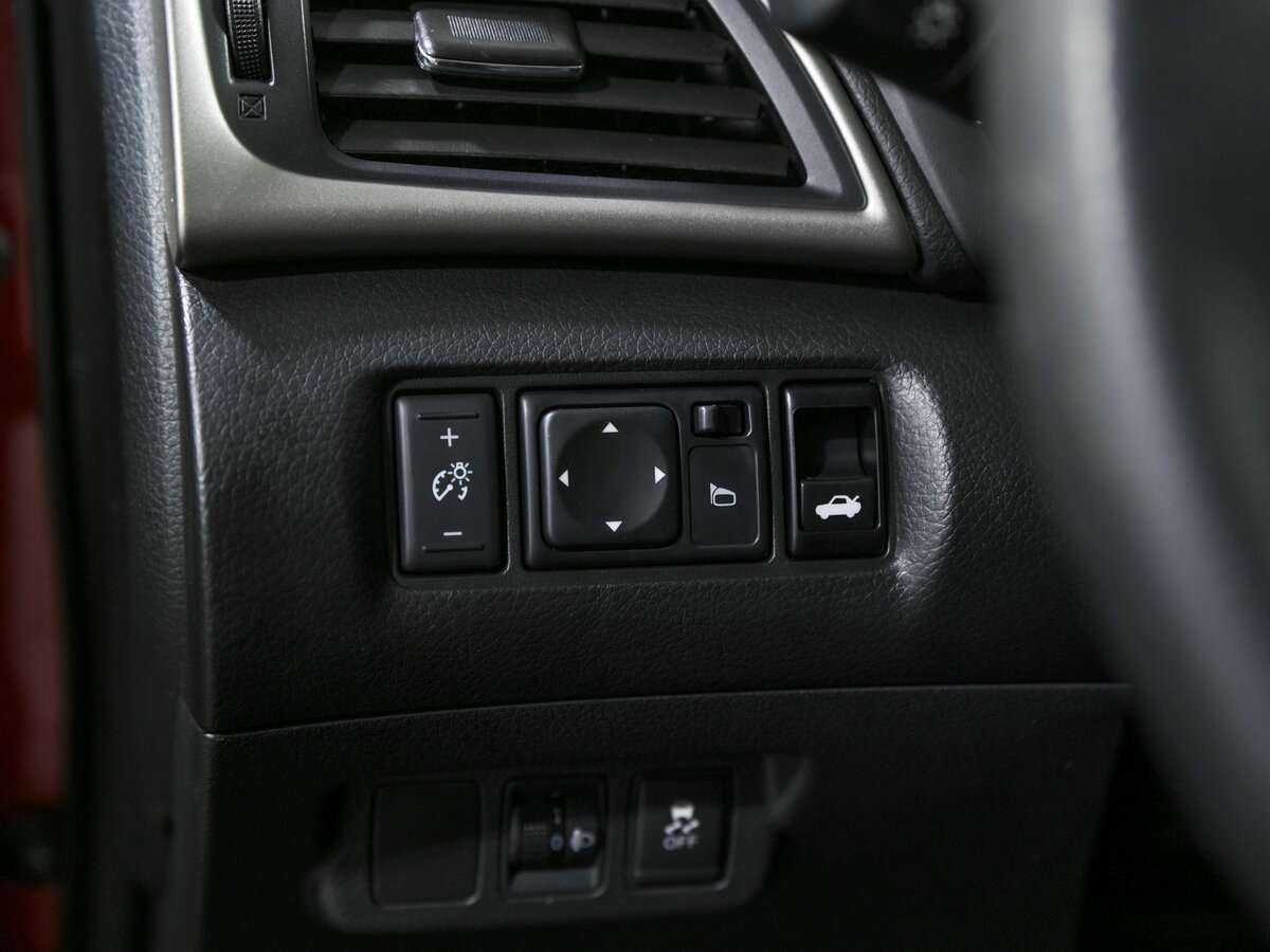 Купить Ниссан Сентра, 2015, 90 568 км.. Фото: #12