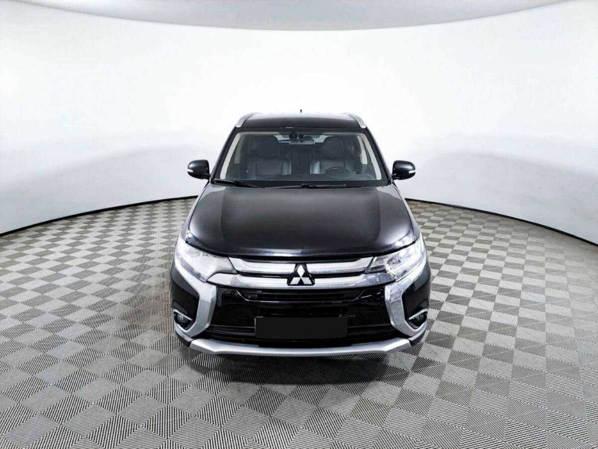 Купить Mitsubishi Outlander, 2017, 88 421 км.. Фото: #1