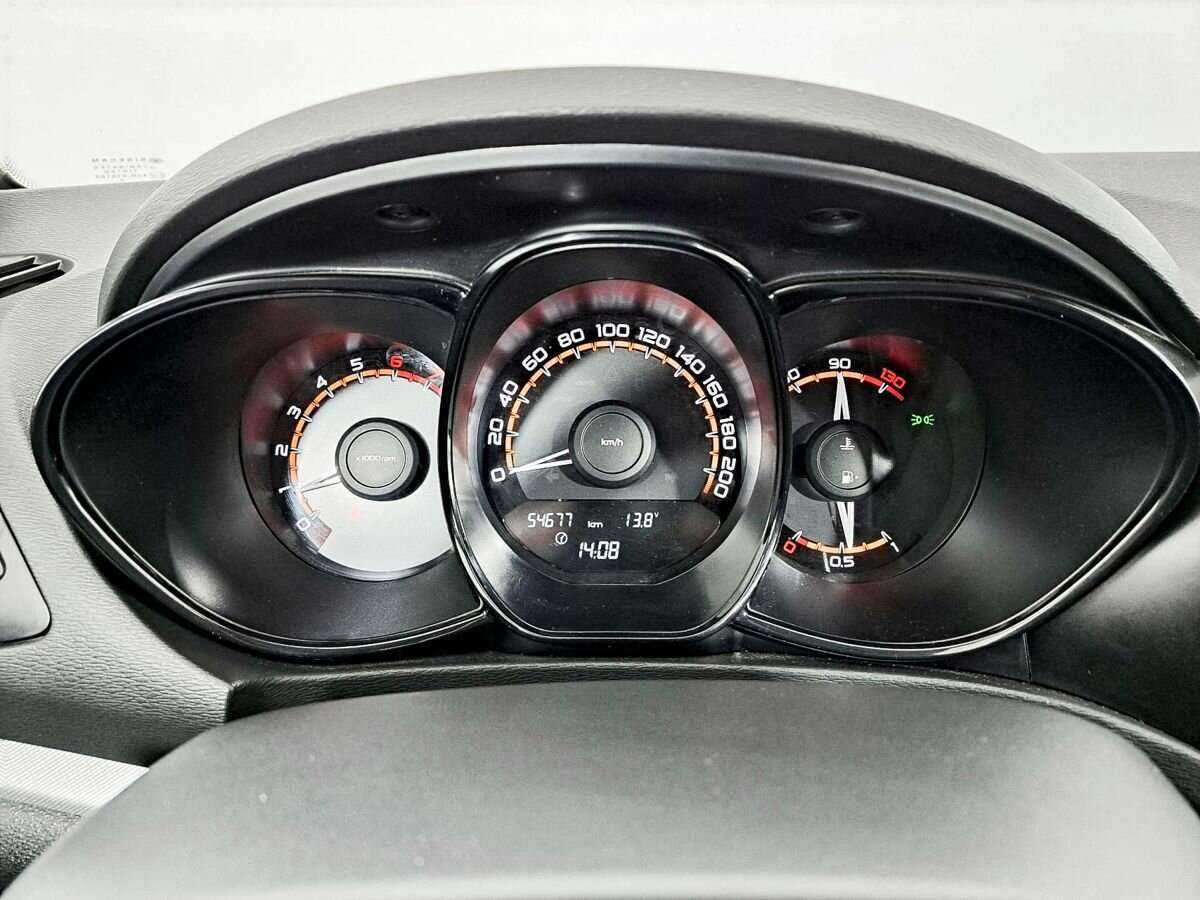 Купить Лада (ВАЗ) Веста, 2019, 54 767 км.. Фото: #12