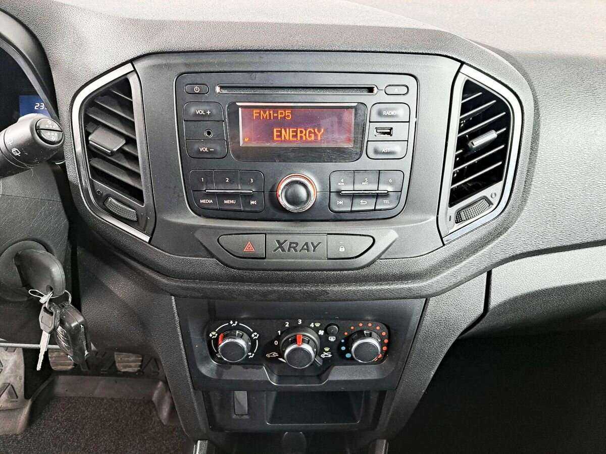 Купить Лада (ВАЗ) ИКСРЭЙ, 2016, 23 900 км.. Фото: #12