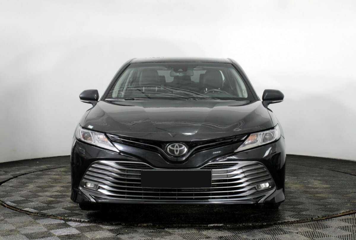 Купить Toyota Camry, 2020, 183 000 км.. Фото: #1