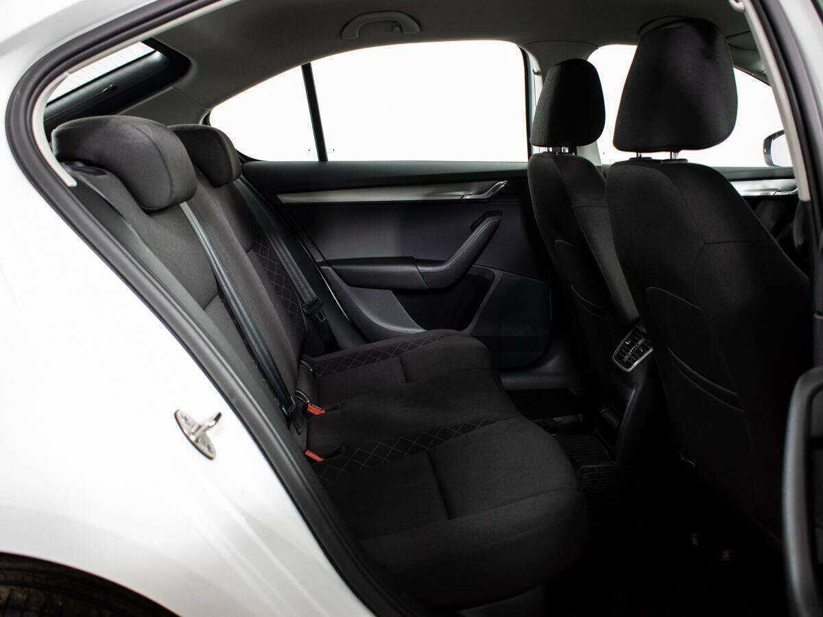 Купить Шкода Октавия, 2020, 36 892 км.. Фото: #6