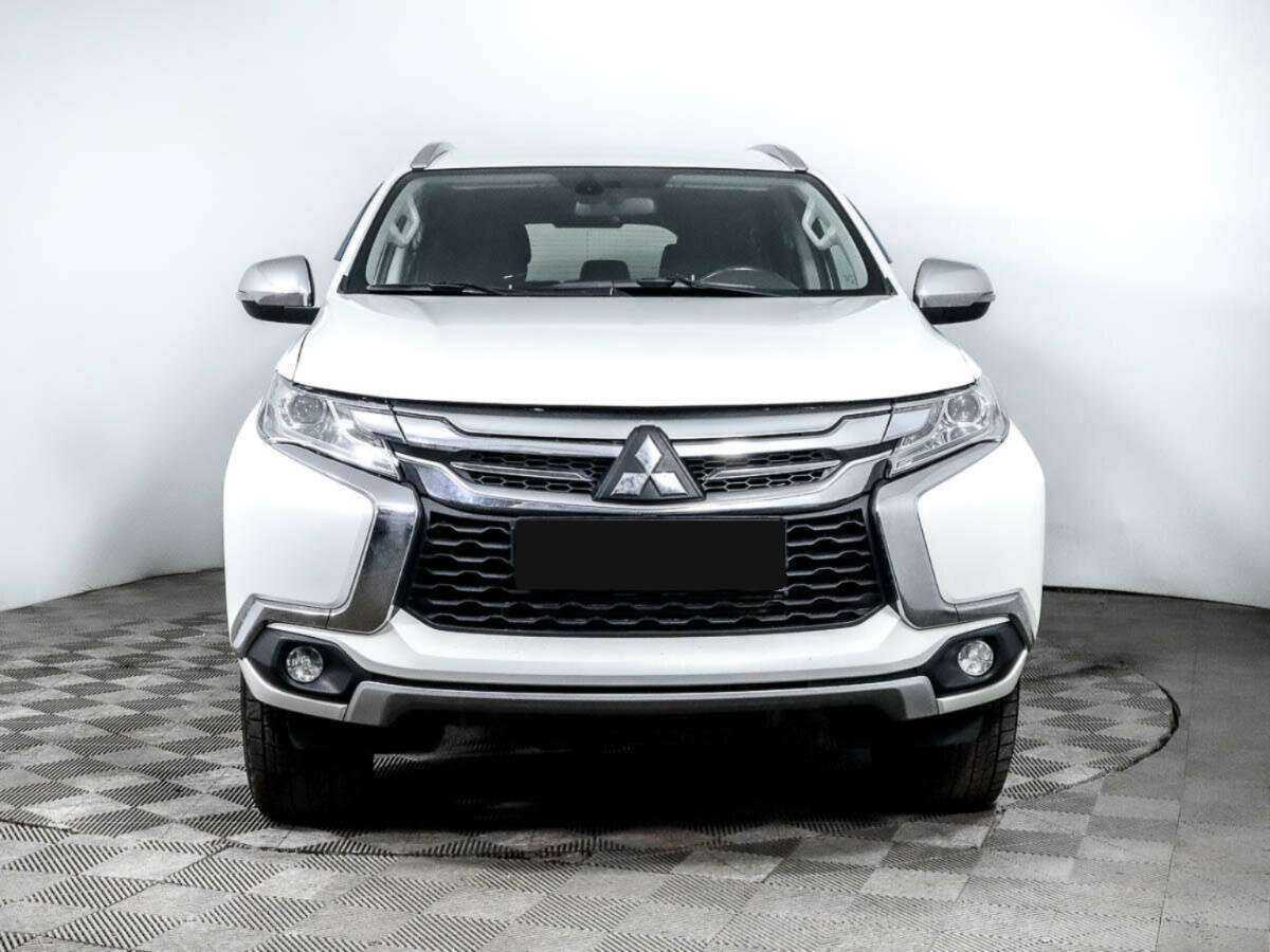 Купить Mitsubishi Pajero Sport, 2017, 165 900 км.. Фото: #1
