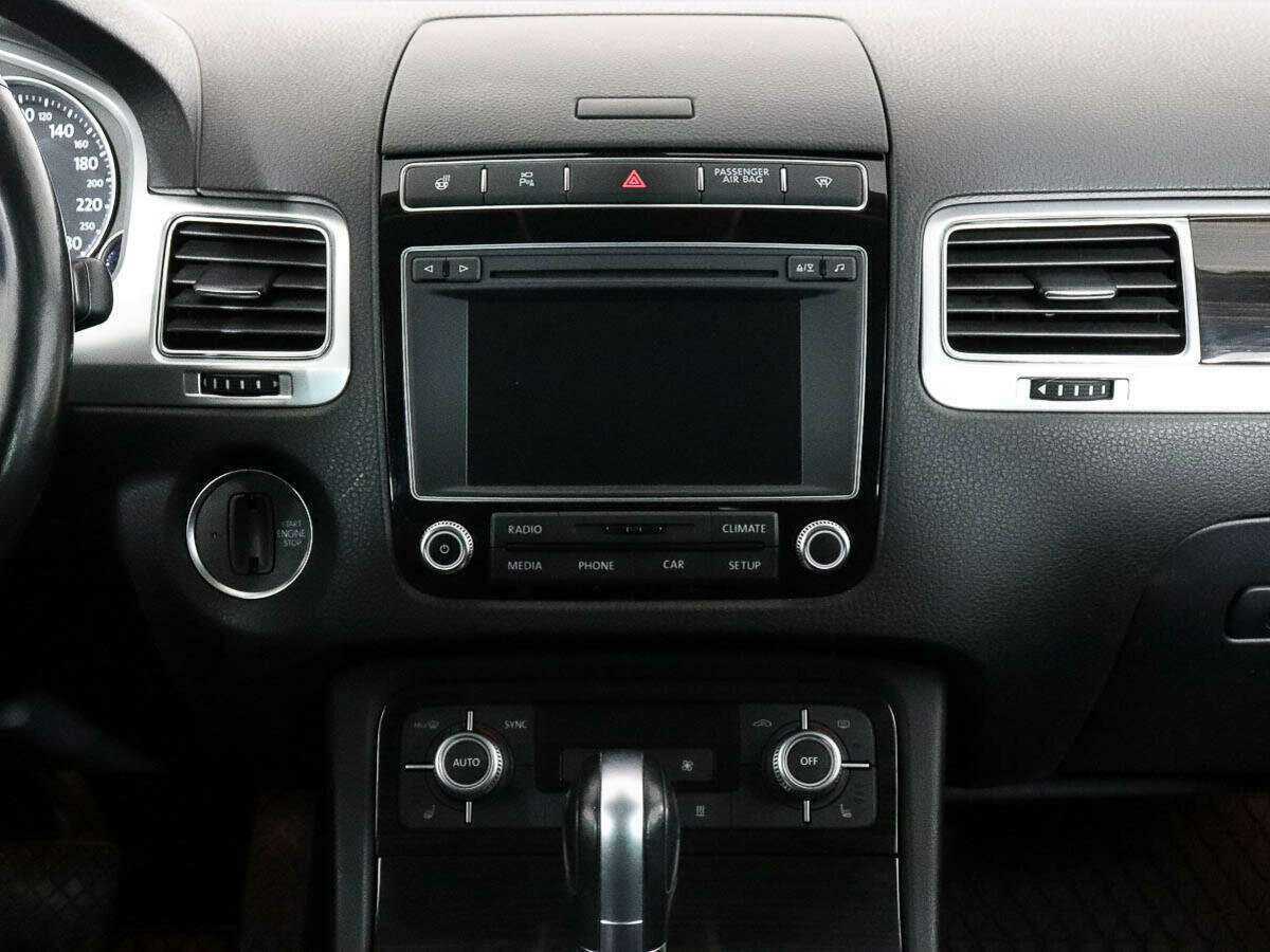 Купить Volkswagen Touareg, 2016, 170 300 км.. Фото: #9