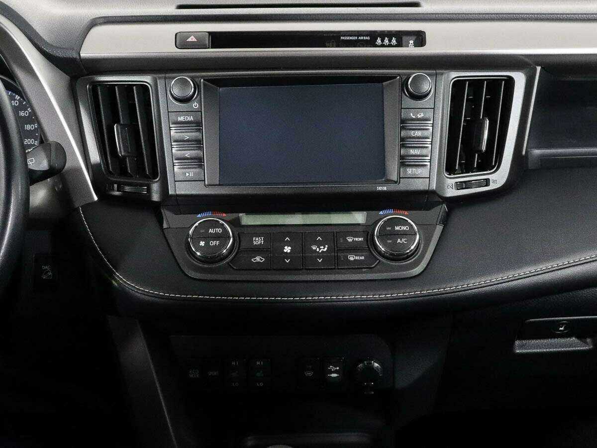 Купить Toyota RAV4, 2016, 98 619 км.. Фото: #10