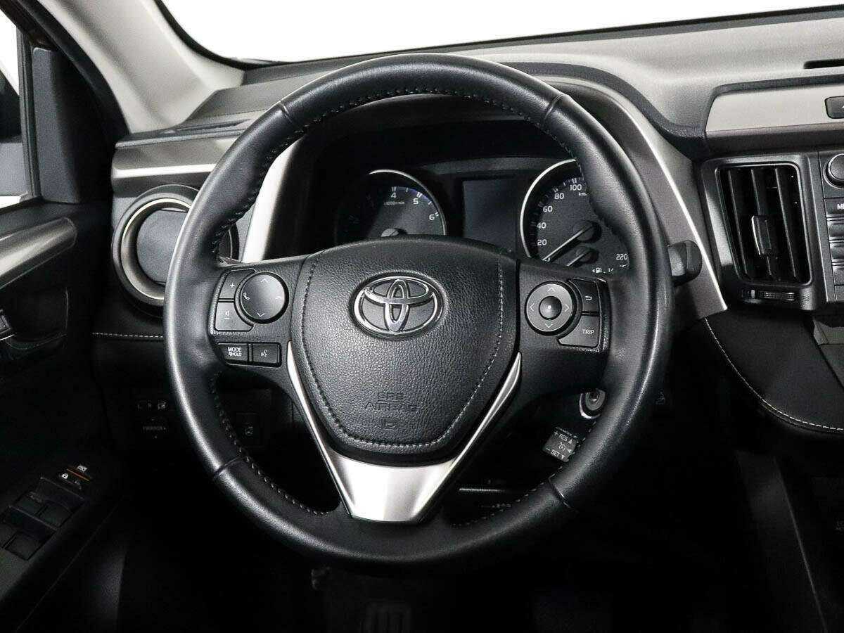 Купить Toyota RAV4, 2016, 98 619 км.. Фото: #11