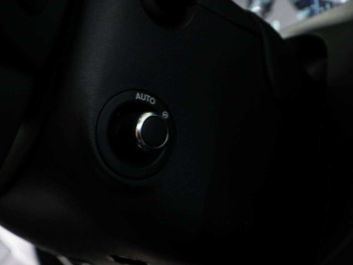 Купить Jaguar XF, 2018, 67 090 км.. Фото: #21