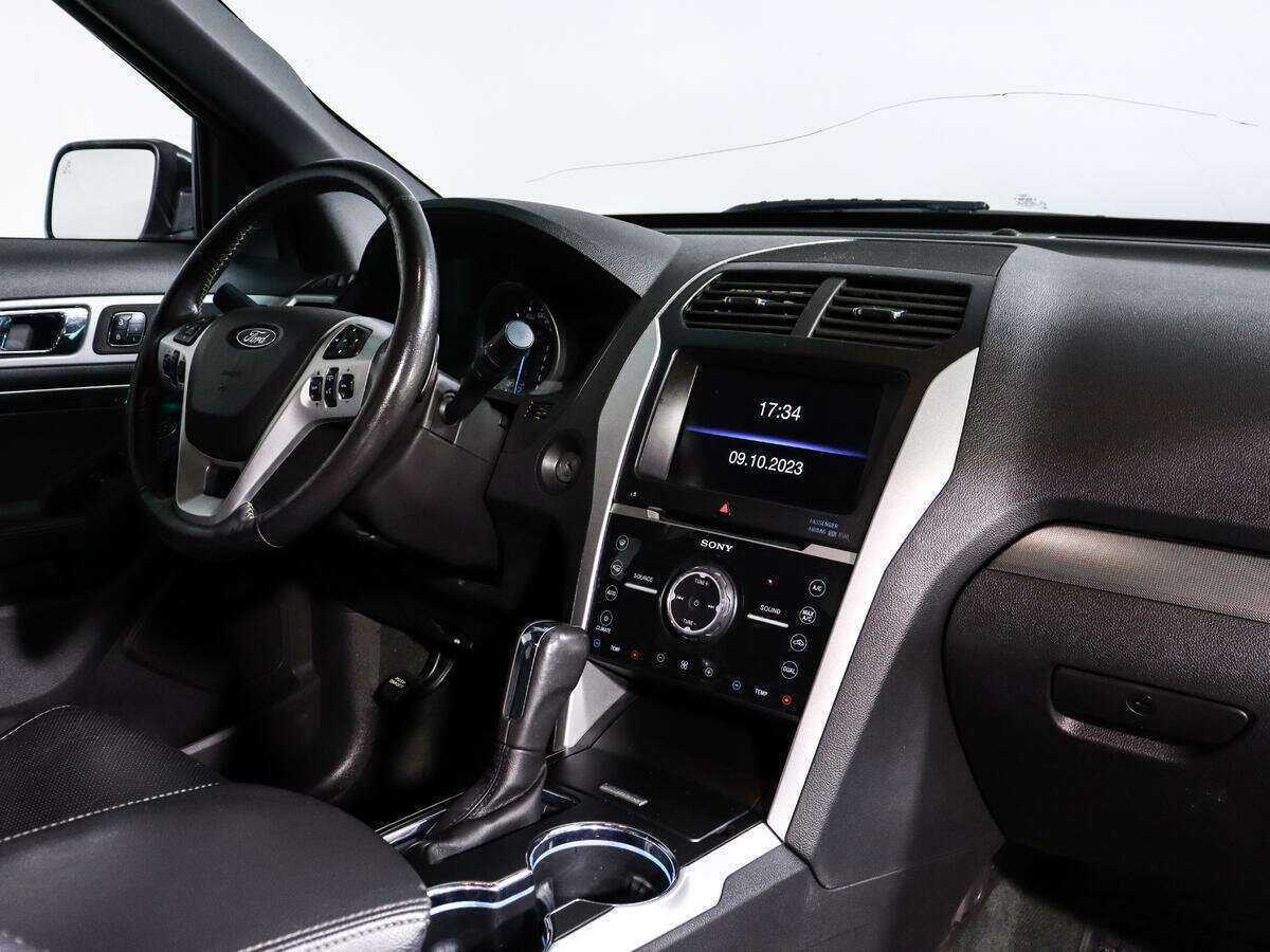 Купить Ford Explorer, 2014, 136 300 км.. Фото: #8