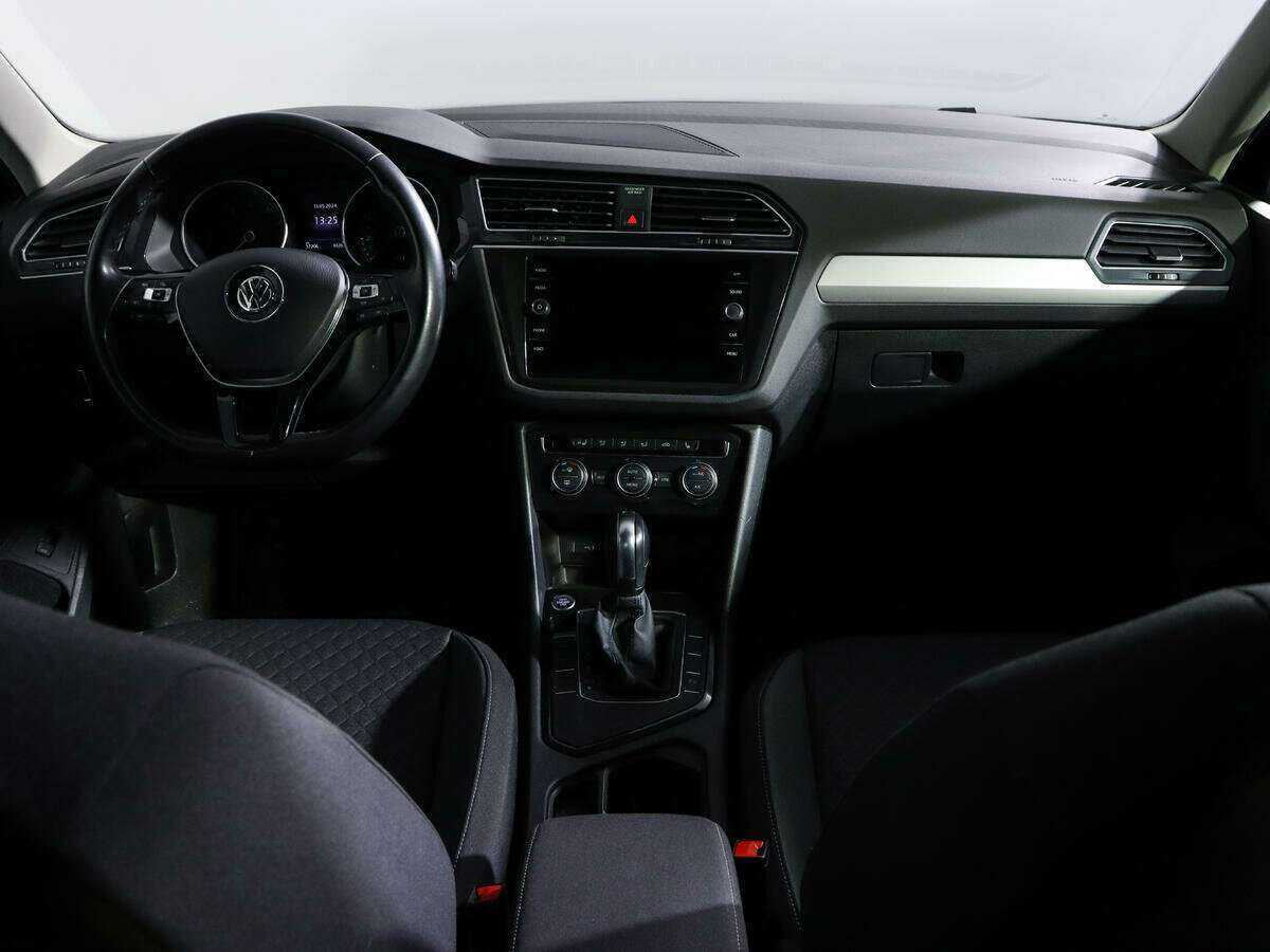 Купить Volkswagen Tiguan, 2020, 37 205 км.. Фото: #9