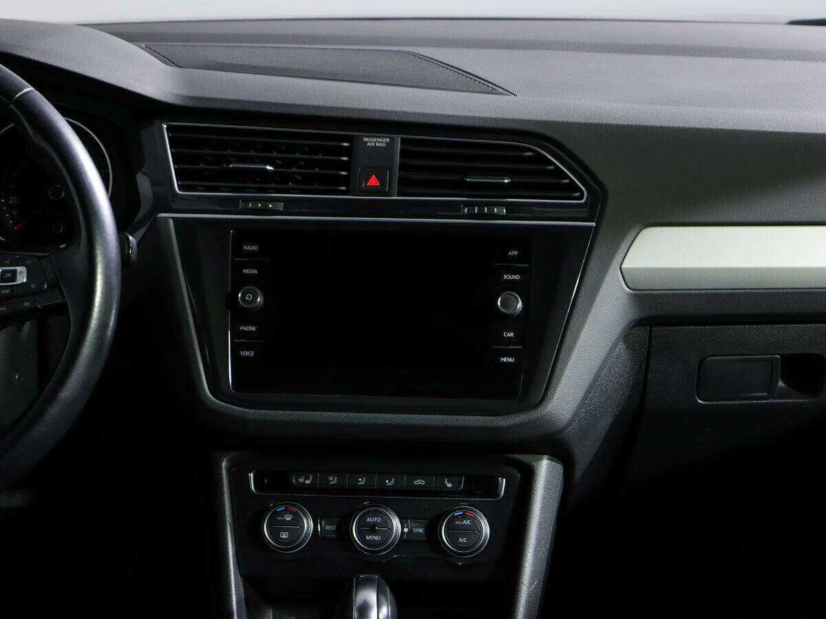 Купить Volkswagen Tiguan, 2020, 37 205 км.. Фото: #10