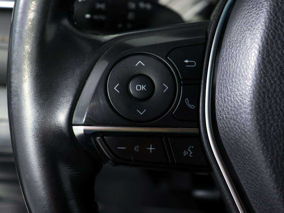 Купить Toyota Camry, 2019, 102 348 км.. Фото: #16