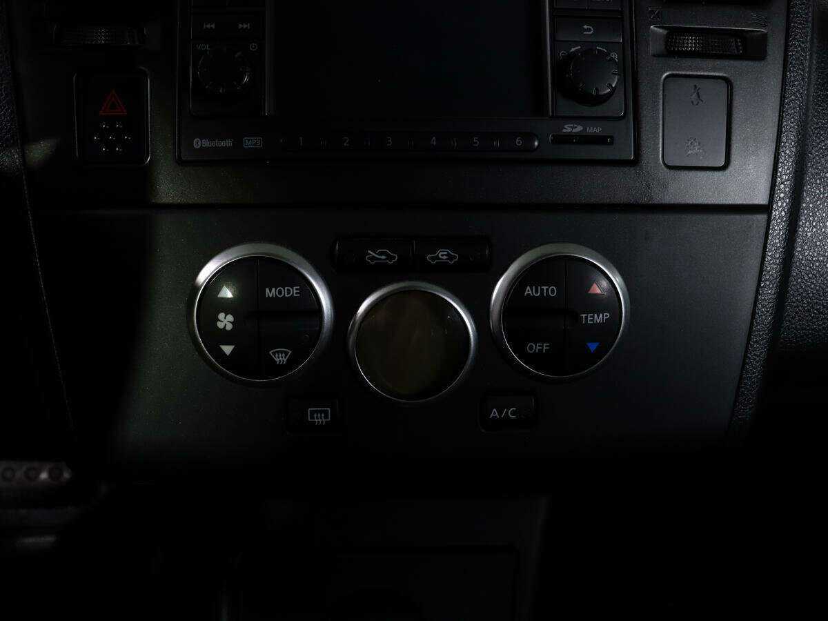 Купить Ниссан Тиида, 2012, 70 000 км.. Фото: #19