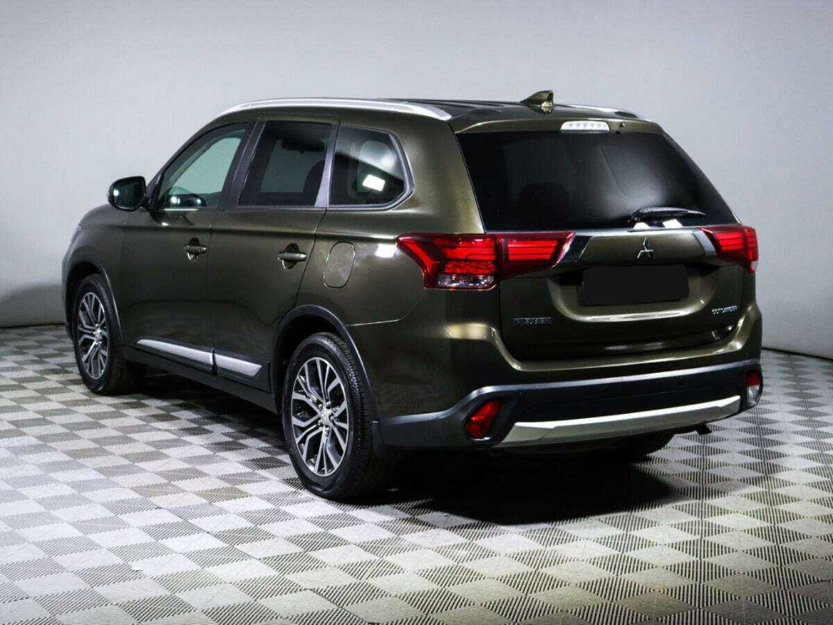 Купить Mitsubishi Outlander, 2018, 53 178 км.. Фото: #6