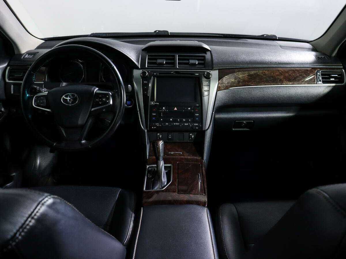 Купить Toyota Camry, 2017, 124 356 км.. Фото: #9
