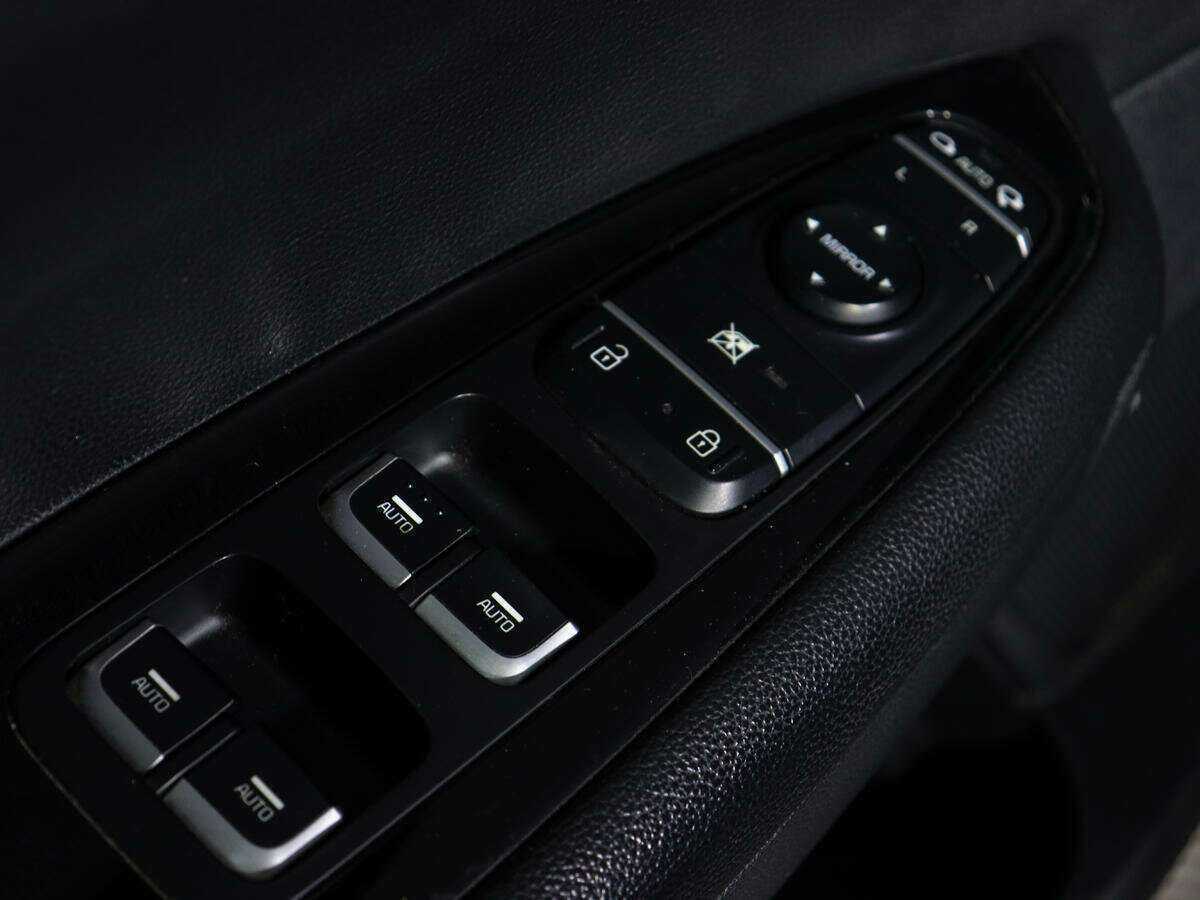 Купить Kia Optima, 2018, 102 300 км.. Фото: #19