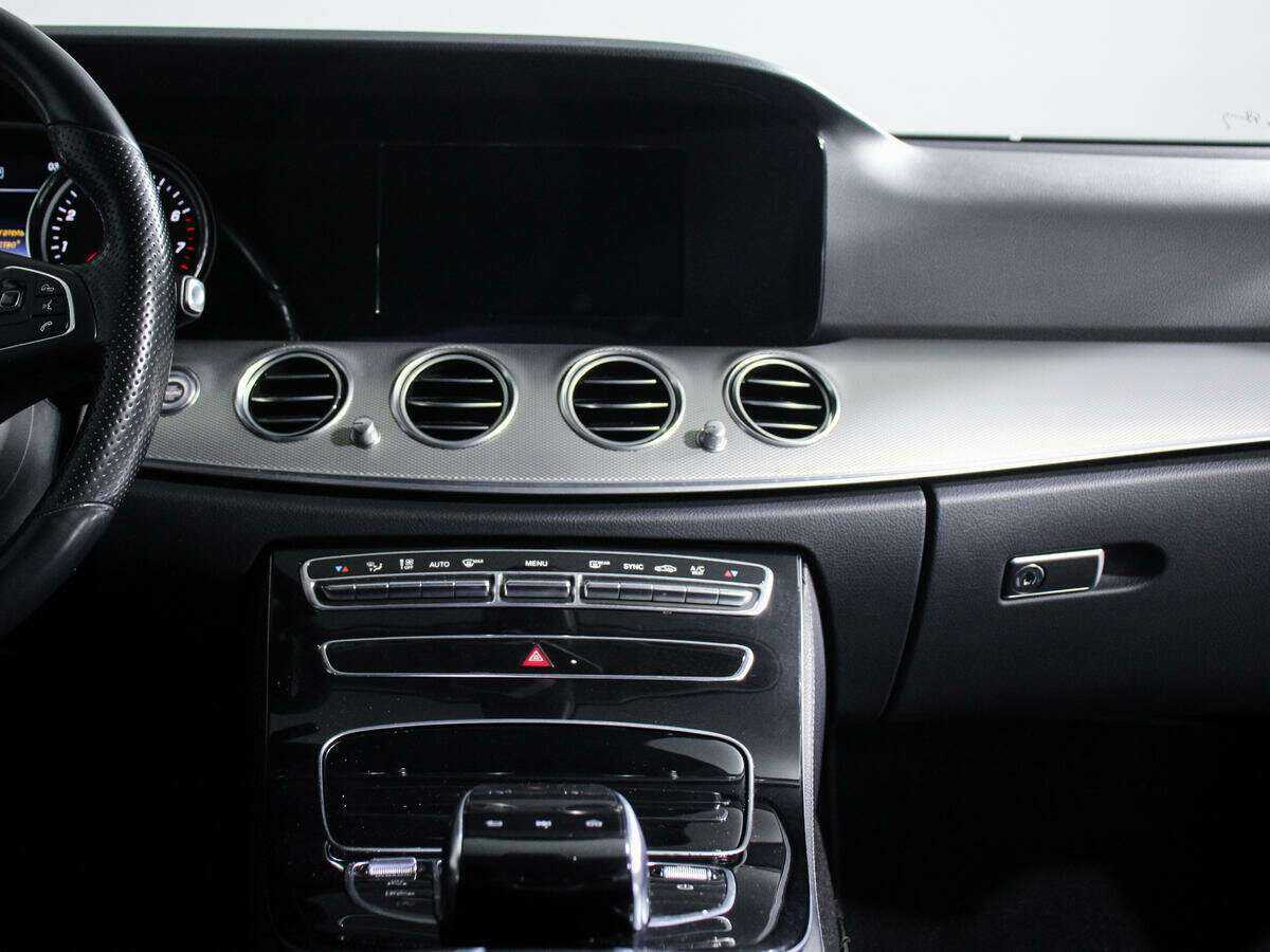 Купить Mercedes-Benz E-Класс, 2016, 88 196 км.. Фото: #12