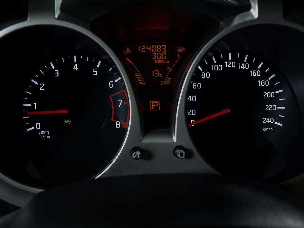 Купить Ниссан Жук, 2012, 124 076 км.. Фото: #10