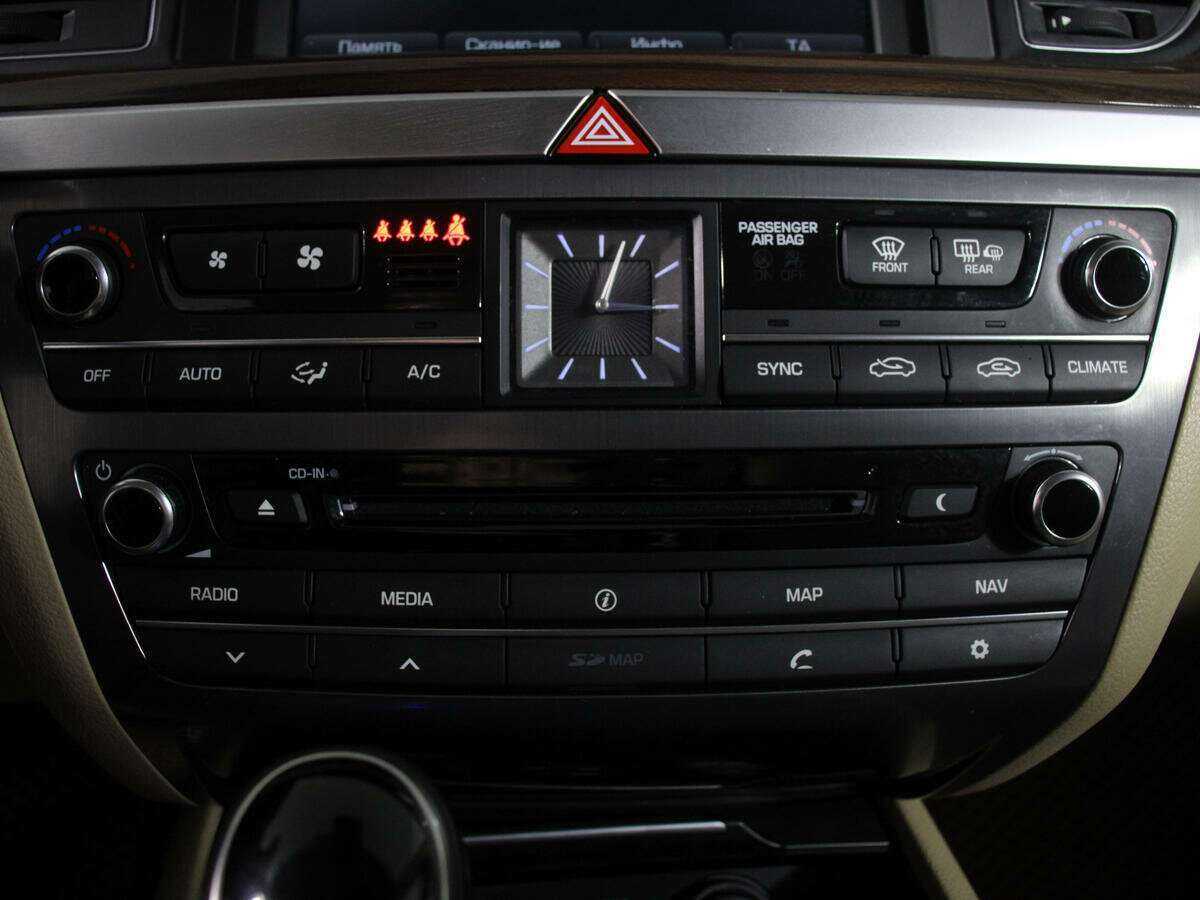 Купить Hyundai Genesis, 2015, 64 400 км.. Фото: #20