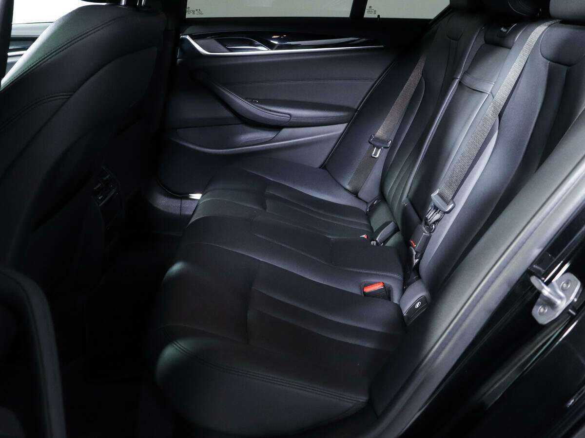 Купить BMW 5 серии, 2018, 145 501 км.. Фото: #5