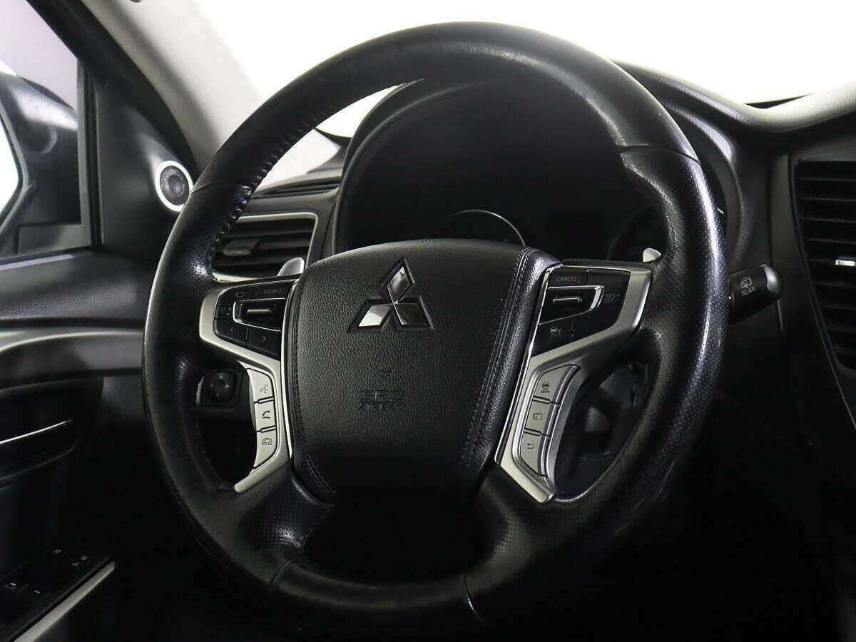 Купить Mitsubishi Pajero Sport, 2017, 91 308 км.. Фото: #13