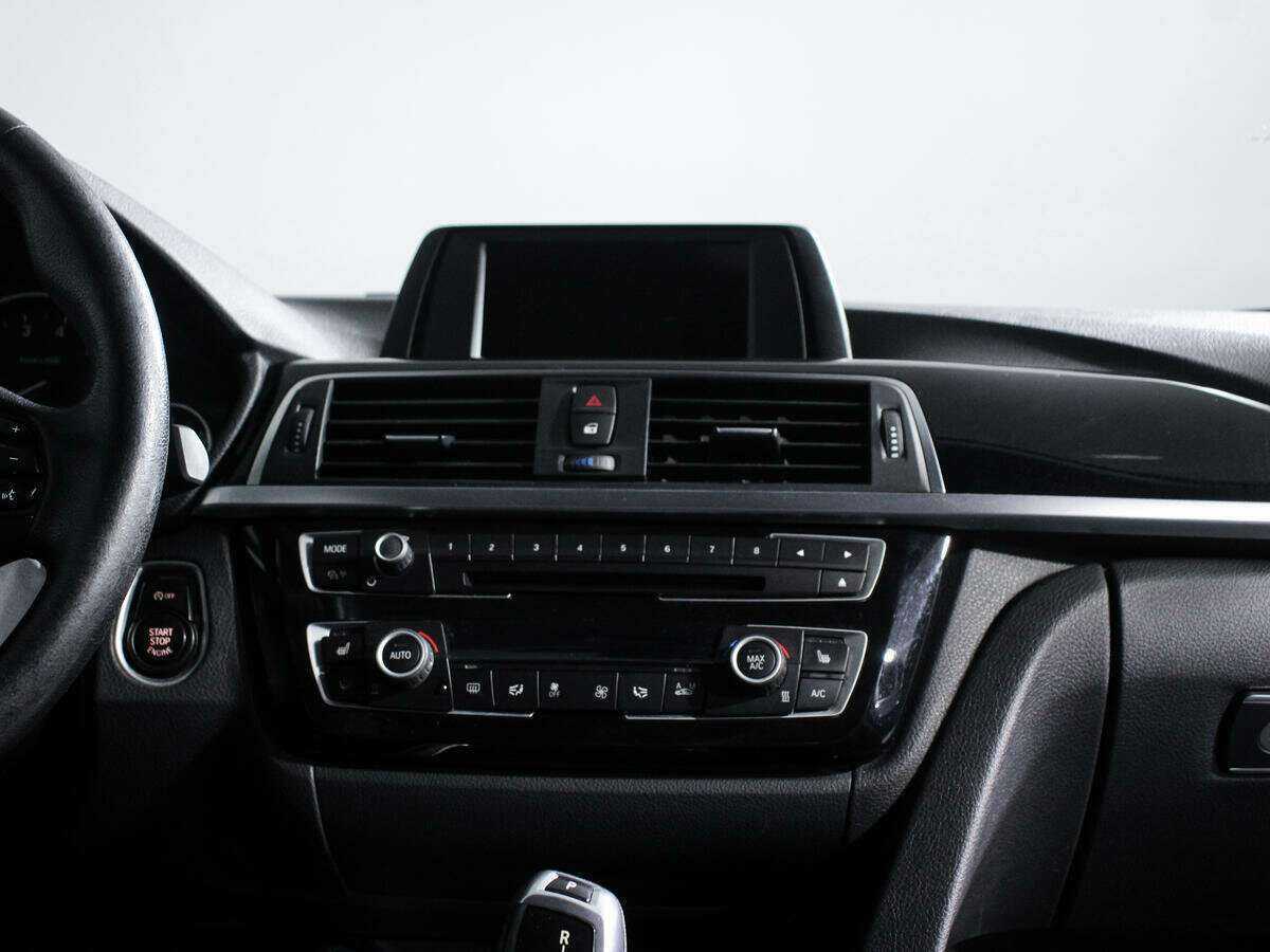 Купить BMW 3 серии, 2017, 83 152 км.. Фото: #11