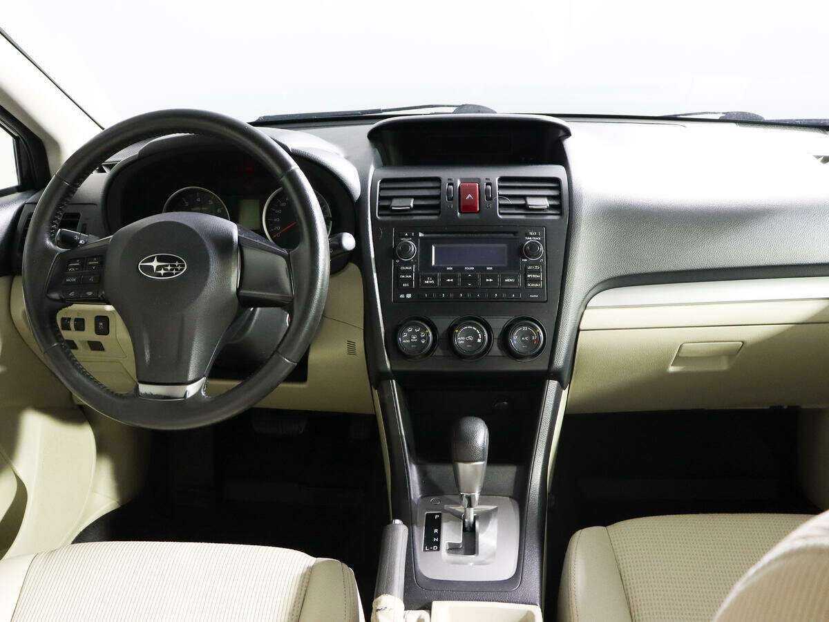 Купить Subaru XV, 2012, 88 650 км.. Фото: #9