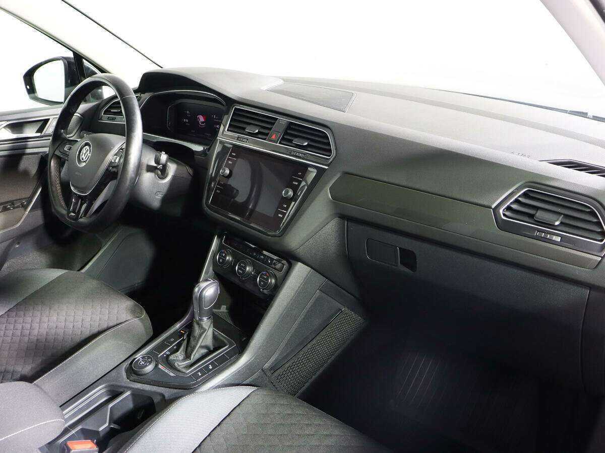 Купить Volkswagen Tiguan, 2018, 101 360 км.. Фото: #6