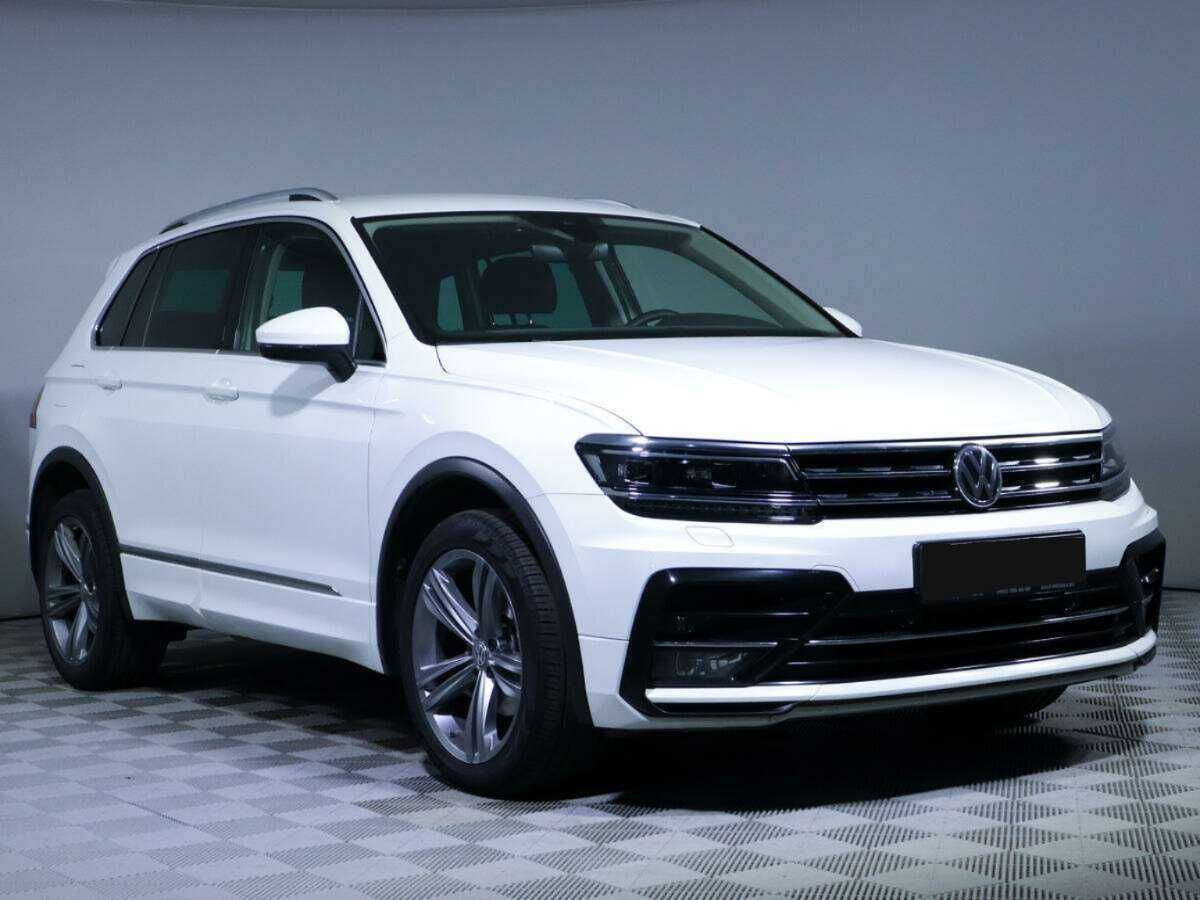 Купить Volkswagen Tiguan, 2019, 91 951 км.. Фото: #2