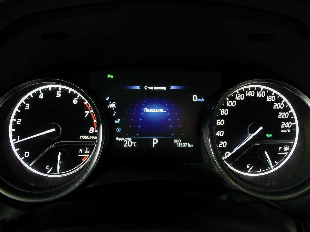 Купить Toyota Camry, 2018, 105 000 км.. Фото: #7