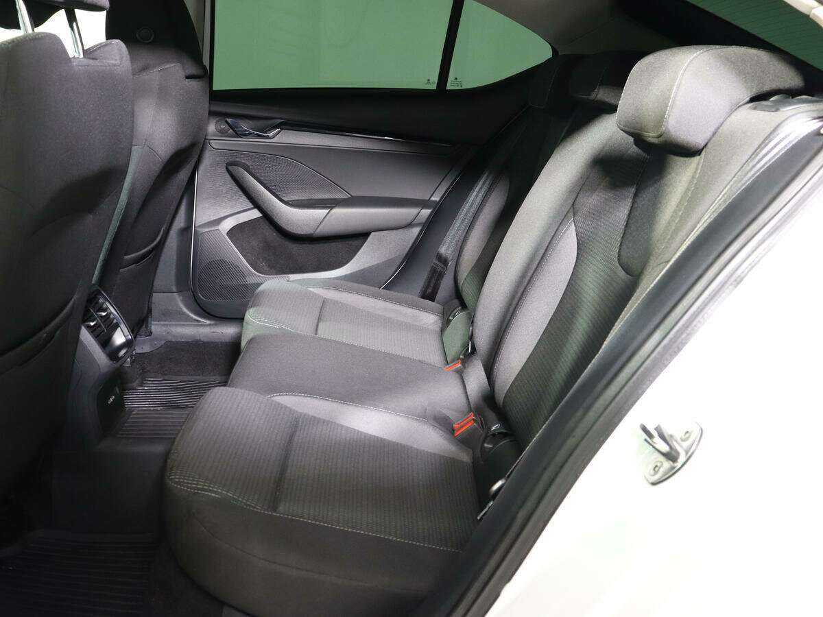 Купить Skoda Octavia, 2021, 61 231 км.. Фото: #8