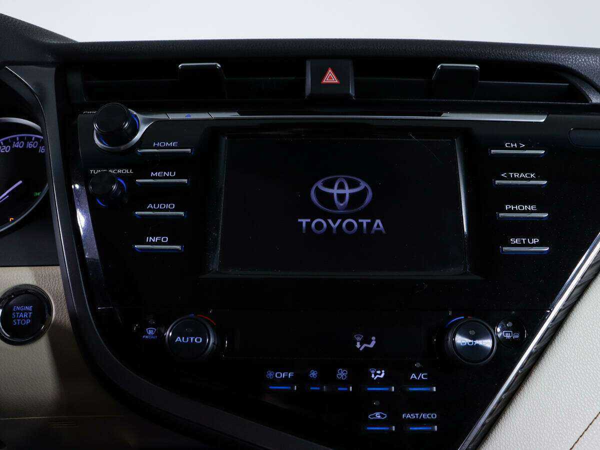 Купить Toyota Camry, 2020, 90 000 км.. Фото: #19