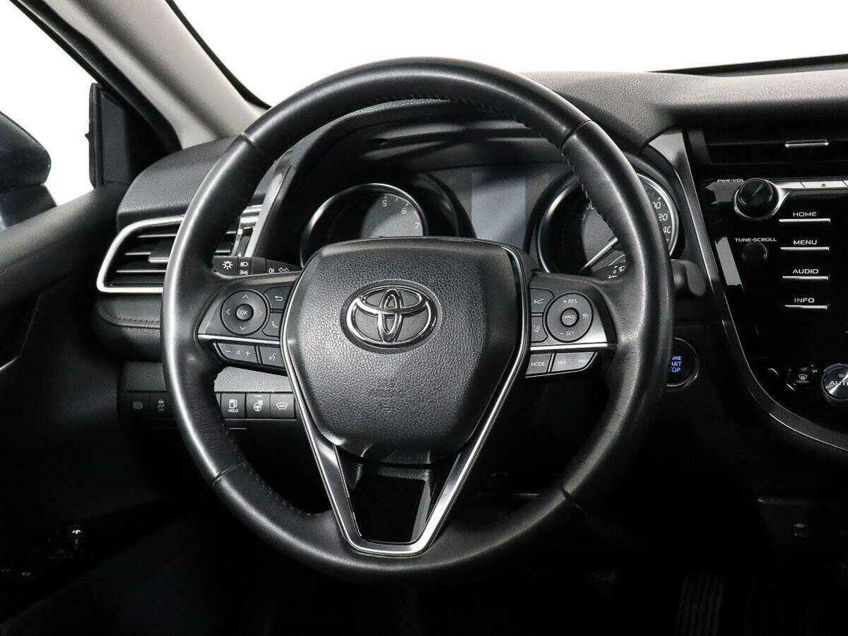 Купить Toyota Camry, 2020, 42 250 км.. Фото: #9