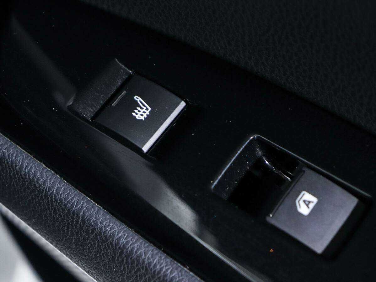 Купить Toyota Camry, 2018, 121 517 км.. Фото: #11