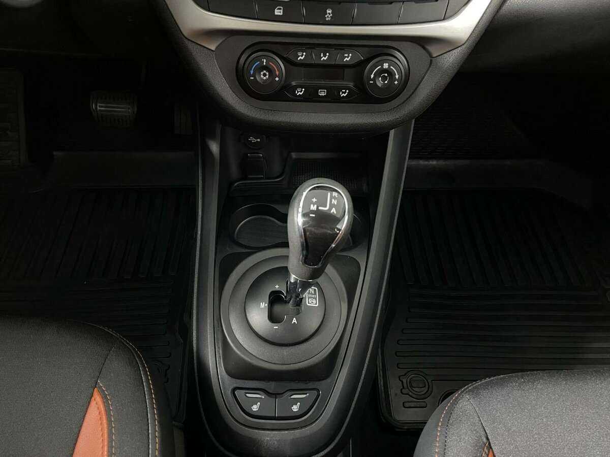 Купить Лада (ВАЗ) Веста, 2019, 75 250 км.. Фото: #11